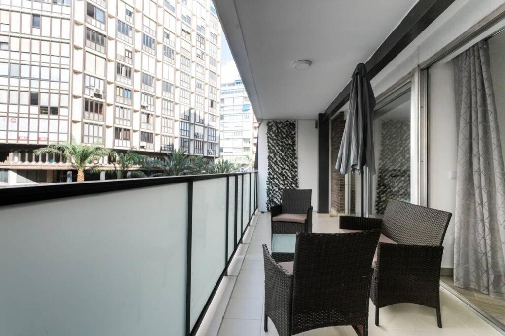 Espacioso Y Centrico Piso Con Zona Chill-Out Alicante Dış mekan fotoğraf