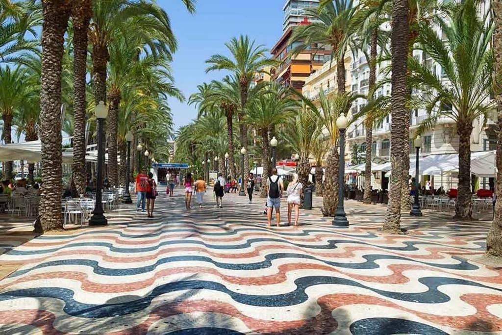 Espacioso Y Centrico Piso Con Zona Chill-Out Alicante Dış mekan fotoğraf